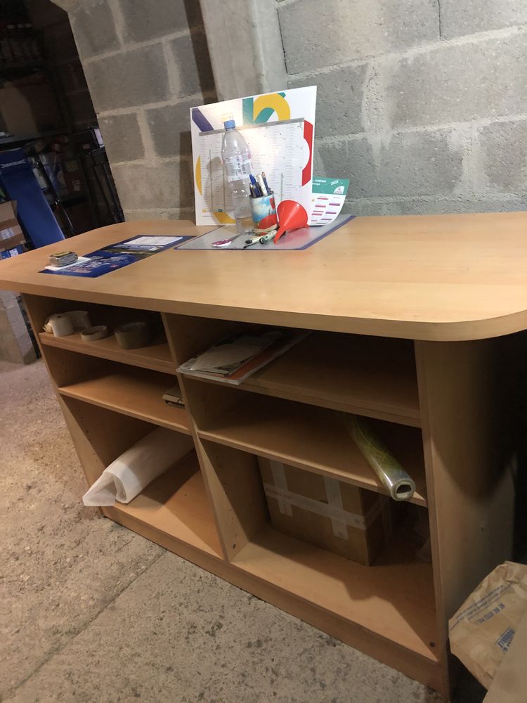 Bureau 350 Availles-en-Ch�tellerault (86)