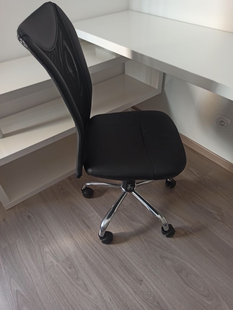 Bureau 90 Ch�tillon-sur-Chalaronne (01)