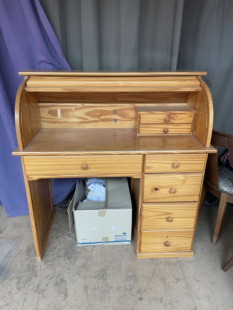 Bureau en pin 30 Ch�teauroux (36)