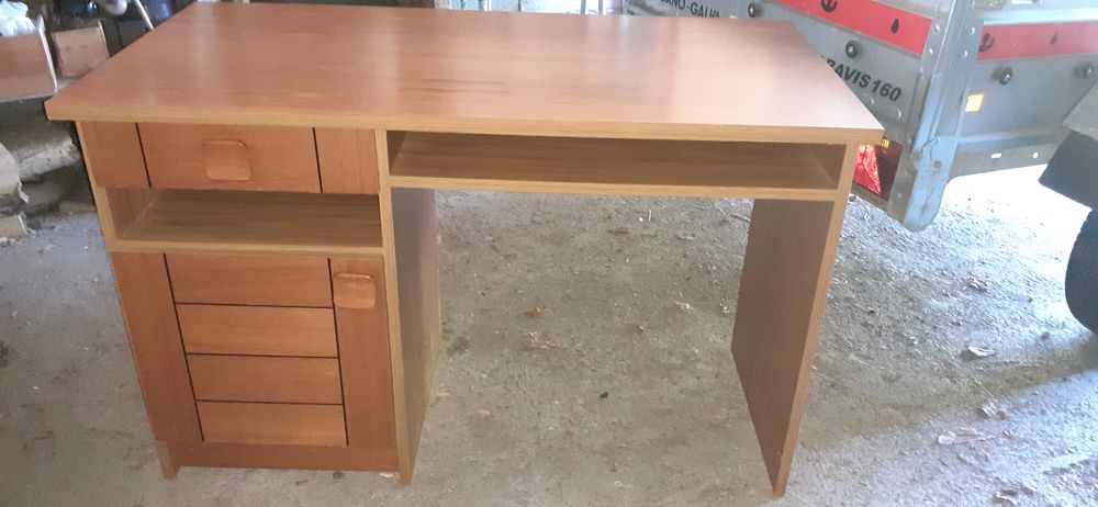 Bureau 60 Escandoli�res (12)