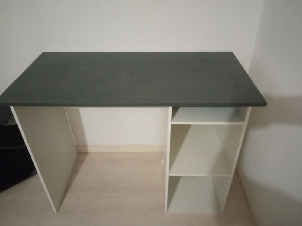 Bureau 15 Vitr� (35)