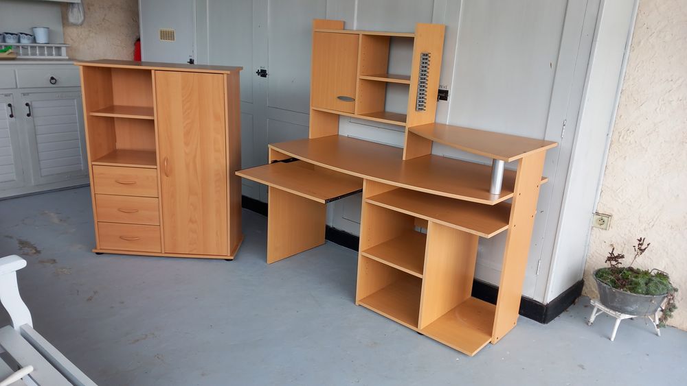 Bureau 100 Creysse (24)