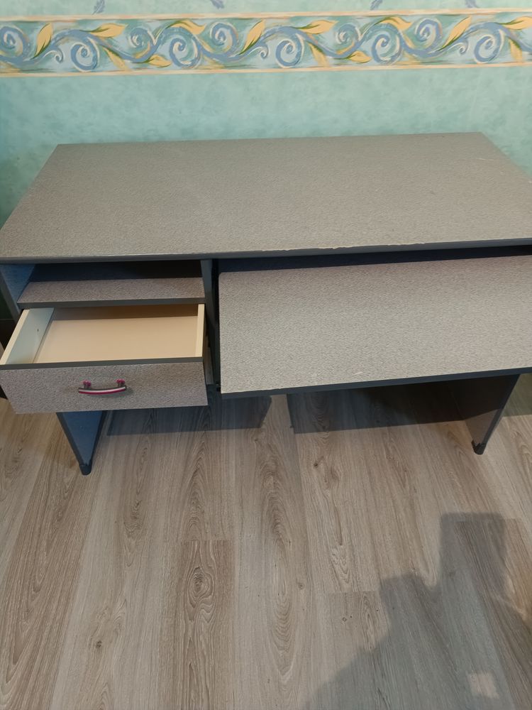 Bureau 30 Percy (50)