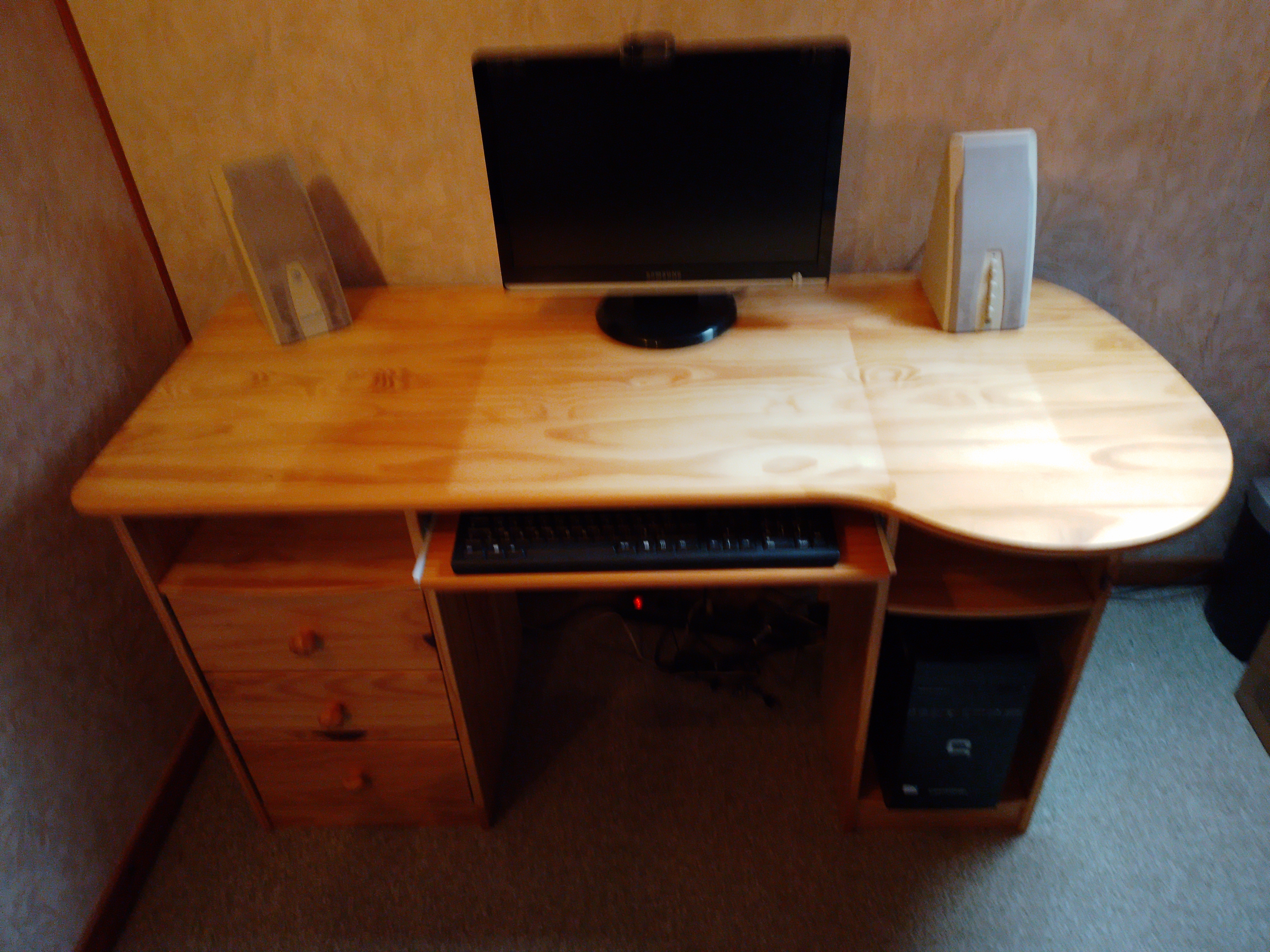 Bureau en pin 100 Nogent-sur-Oise (60)