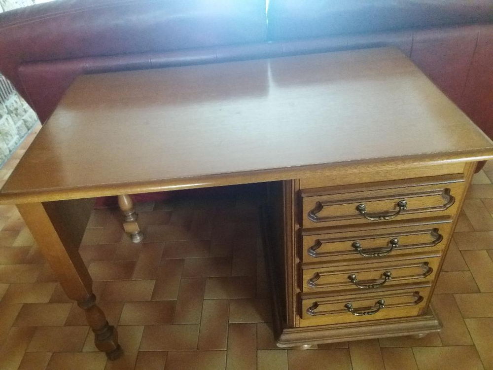 AV Bureau 50 V�rines (17)