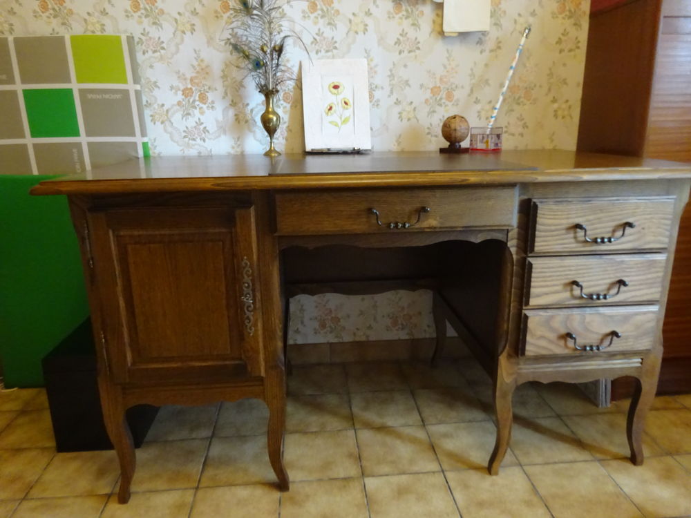 Bureau 100 Parthenay (79)
