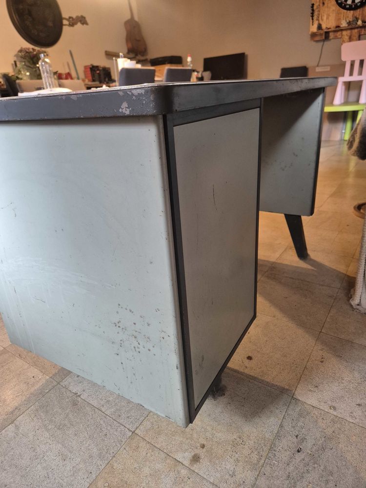 Bureau 50 Saint-Germain-du-Pinel (35)