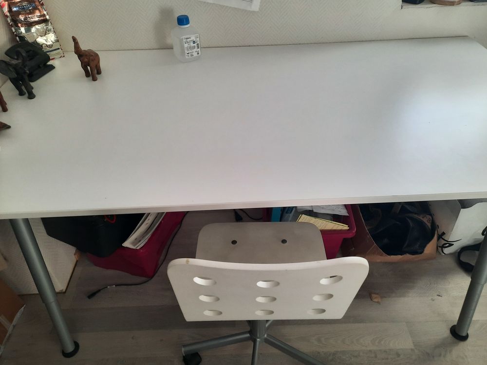 Bureaux/ grande table 170 Manneville-�s-Plains (76)