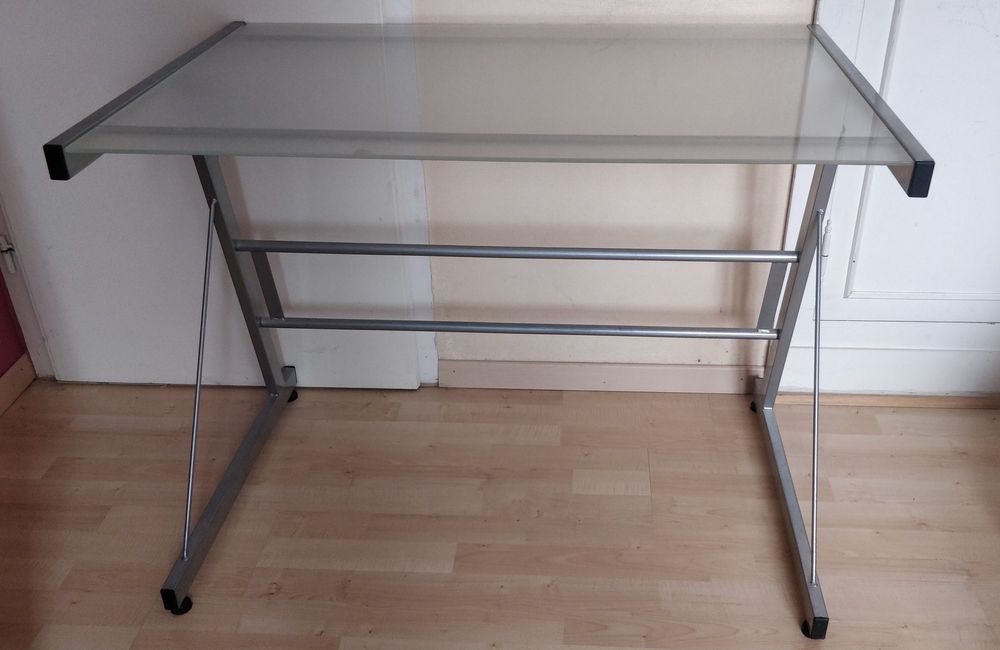 Bureaux en verre 75 Ozoir-la-Ferri�re (77)