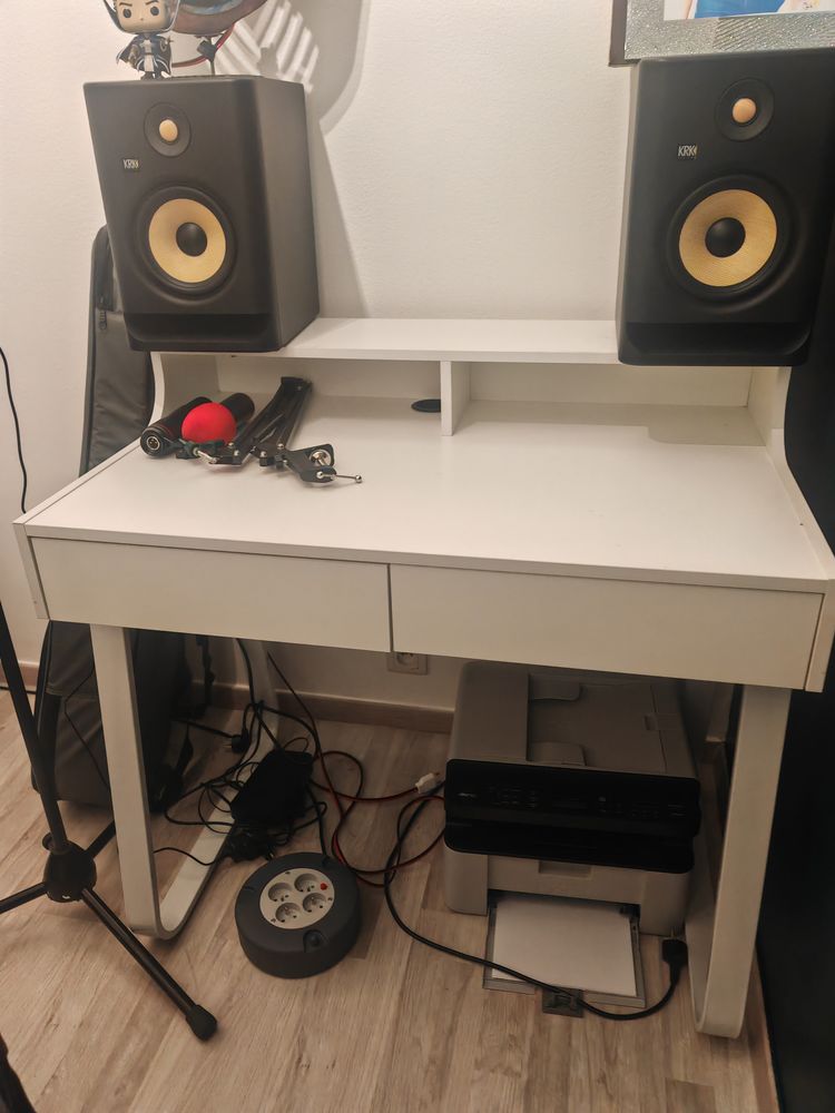 2 Bureaux 80 Savigny-le-Temple (77)