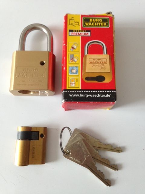 Burg-W� �chter Cadenas haut de gamme pour demi-cylindres 49 Gentilly (94)