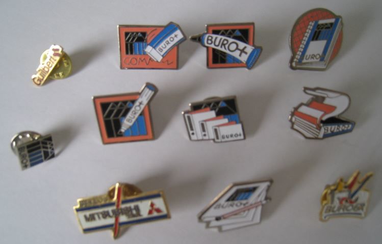 PIN'S sur BURO+ et papeterie (6 � le lot) 6 Metz (57)
