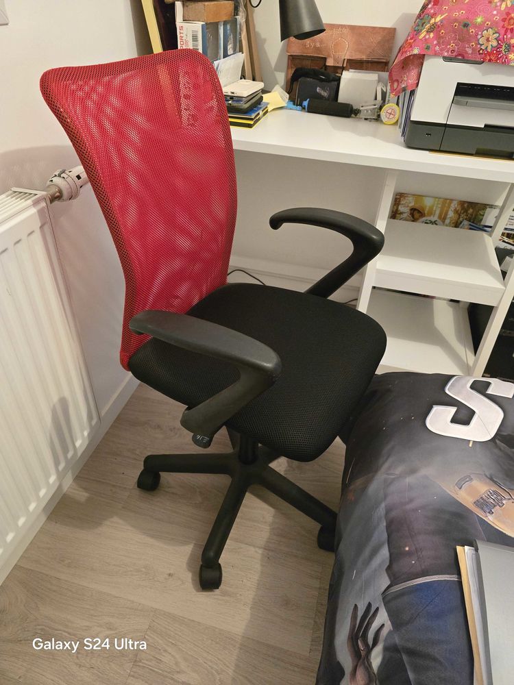 burreau et chaise 100 Les Sables-d'Olonne (85)