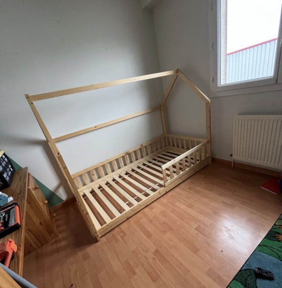 Lit cabane, 90 � 190 90 Marolles-en-Hurepoix (91)