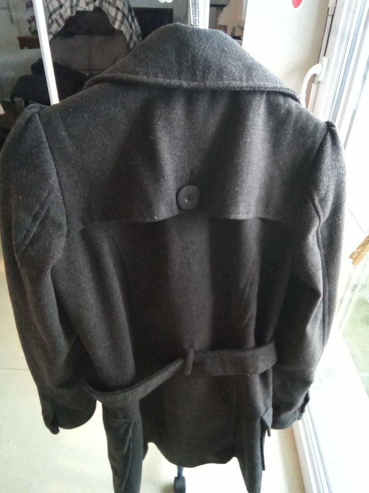 Cabans taille 36 15 Toulon (83)