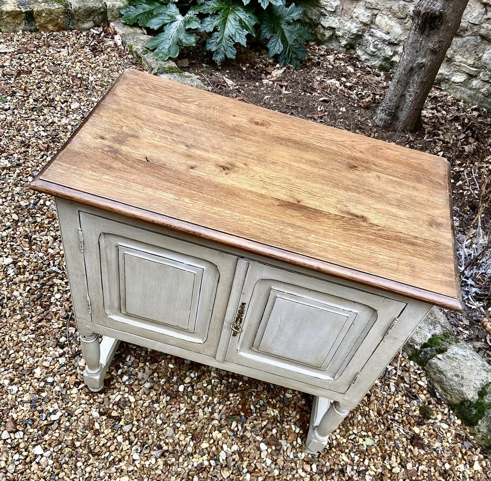 Cabinet 120 La Fert�-Bernard (72)