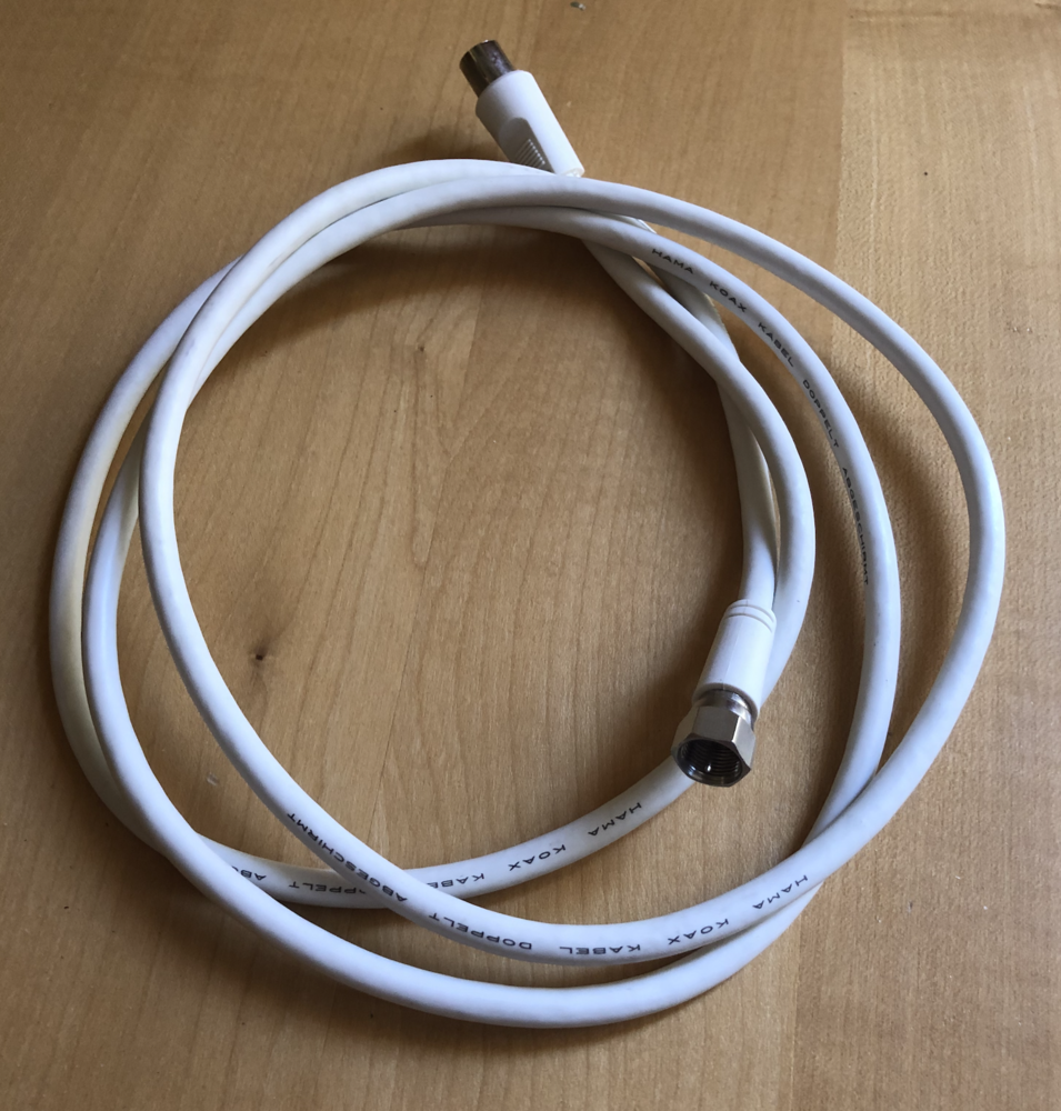 C�ble antenne-satellite coaxial 1,6 m blanc 5 Dracy-le-Fort (71)