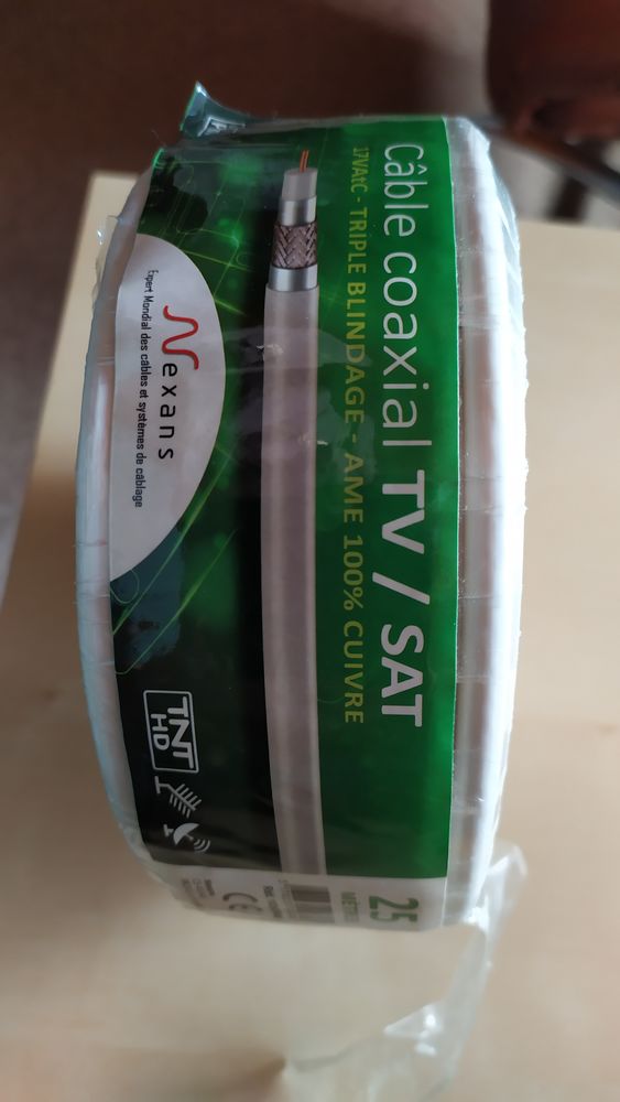 C�ble coaxial TV/SAT neuf encore emball� 7 Saint-Etienne (42)