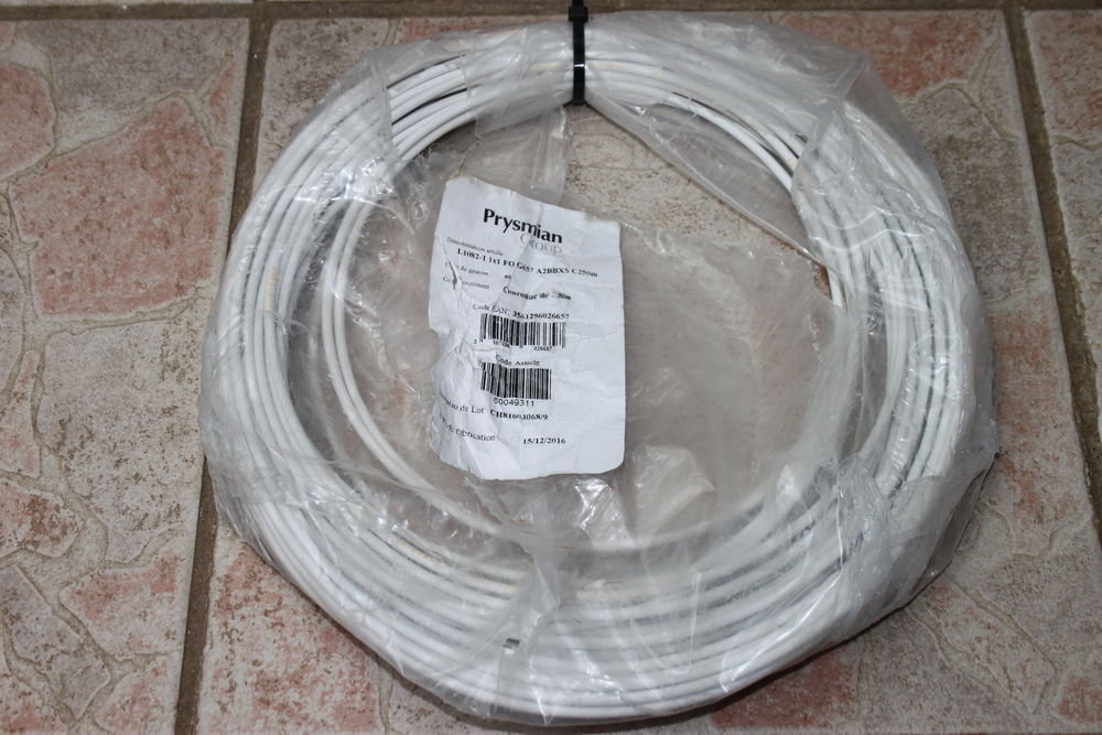 C�ble fibre optique 3 Montigny-Lencoup (77)