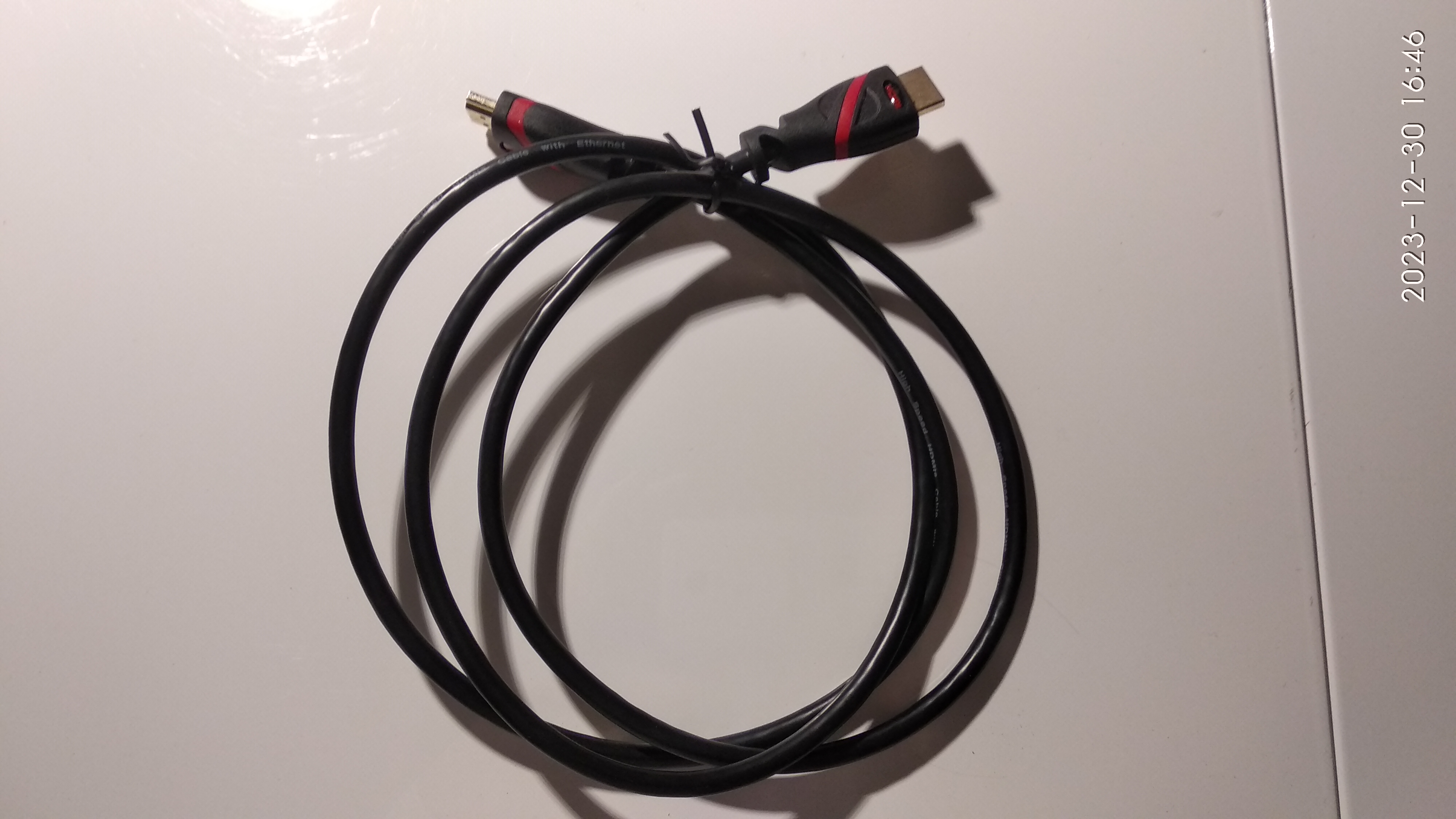 1 c�ble HDMI 3 Paris 13 (75)