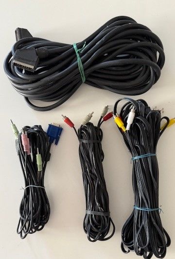 Cable  Peritel Audio Video
10 Nice (06)