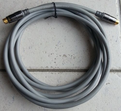 C�ble SVIDEO Gris 4 Orl�ans (45)