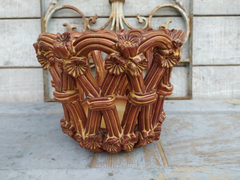 Cache Pot ou Corbeille C�ramique Ajour�e Fleurs Gr�s 70 Loches (37)