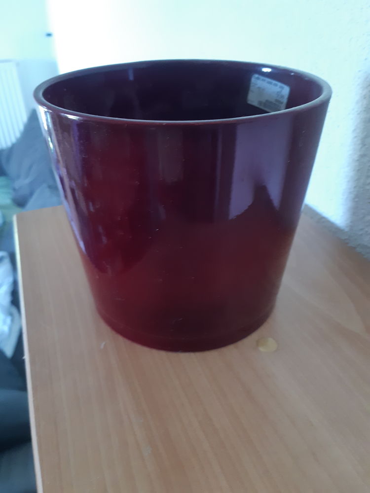 Cache pot ou pot diam�tre 16.50 cm de jardiland 5 Montb�liard (25)