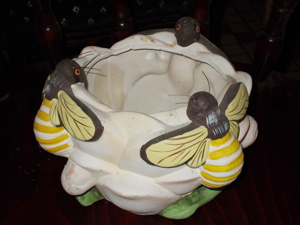 Cache pot fleur abeille diam�tre : 15 cm (vintage) 10 Monflanquin (47)
