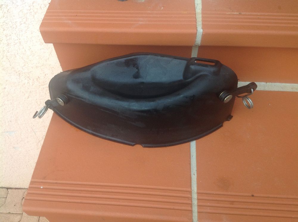 cache mutching Carter ejection lat�rale , prix 10� 10 Eaunes (31)