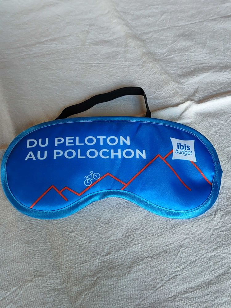 Cache yeux pour dormir neuf ( du peloton au polochon) 2 Avermes (03)