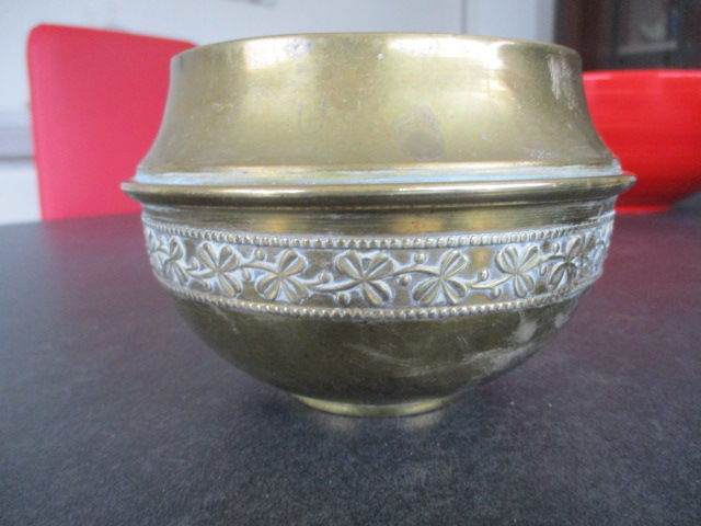 cache pot 7 Castres (81)