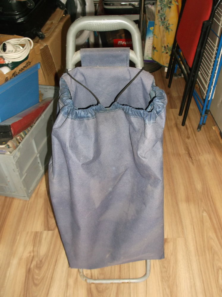 CADDY POUR FAIRE LES COURCES 8 Soullans (85)