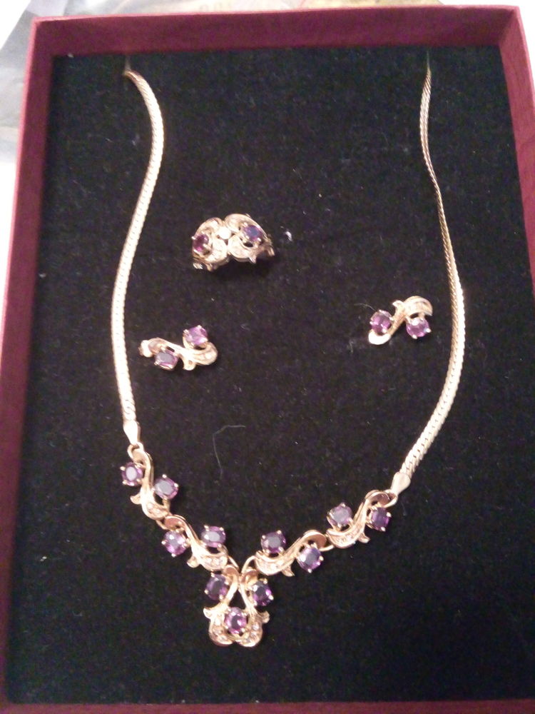 Cadeau cadeau No�l pour votre bien aim�e superbe parure or 2400 Briey (54)