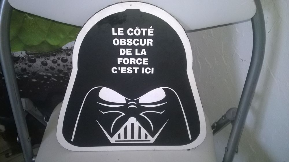 Cadre � accrocher 
Guerre des Etoiles
Excellent etat 4 Talange (57)