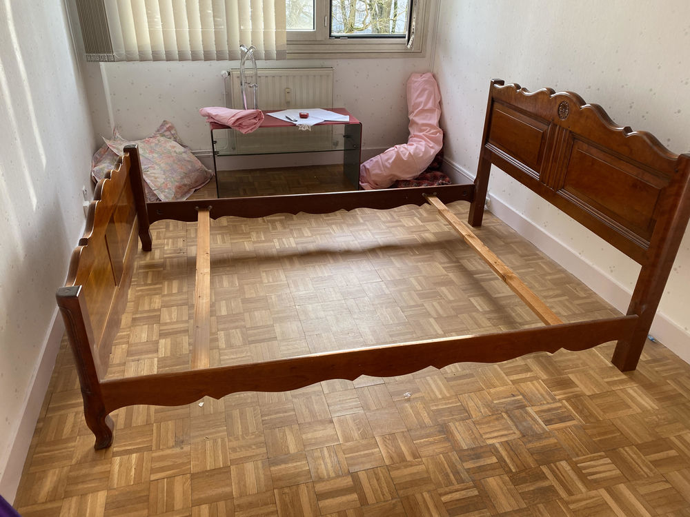 Cadre de lit en bois avec sommier et matelas 110 Saint-Michel-sur-Orge (91)