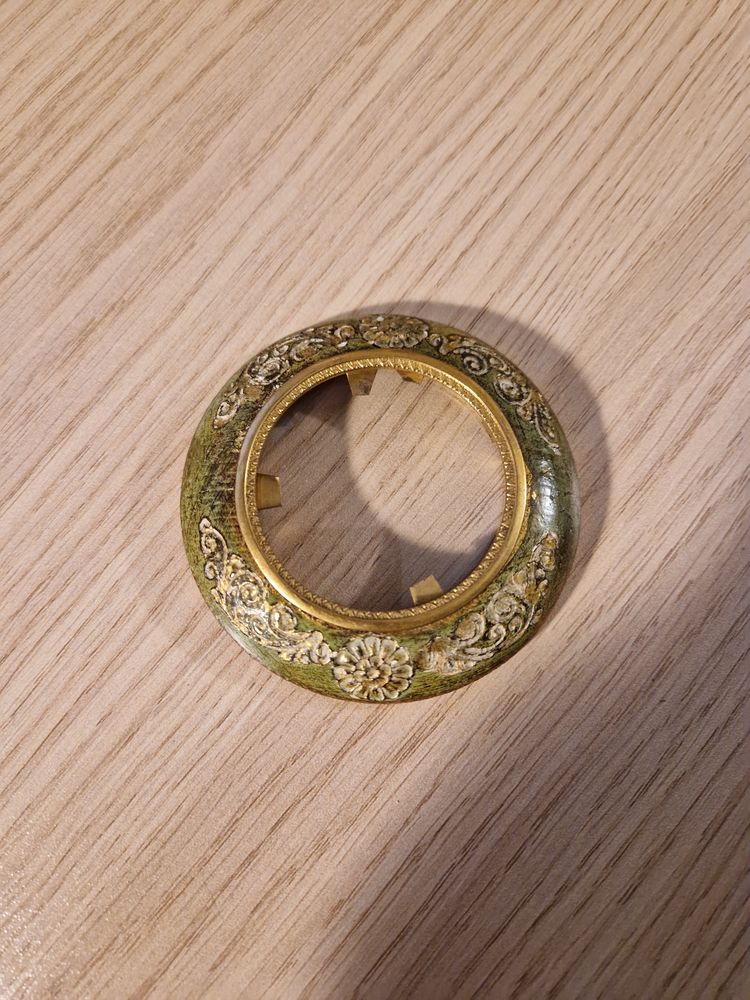 Cadre circulaire pour miniature - Milieu XX�me si�cle 25 Paris 19 (75)