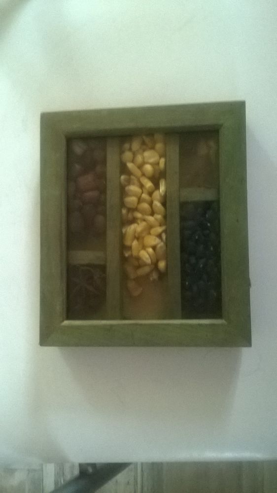 Cadre � graines 
A accrocher
Original 9 Talange (57)