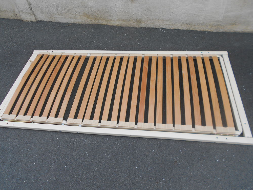 cadre de lattes r�glable 20 Saint-Bonnet-sur-Gironde (17)