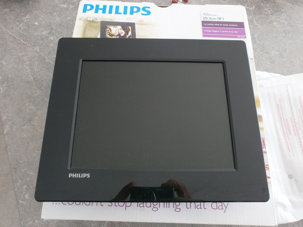 Cadre num�rique 30 Puget-sur-Argens (83)