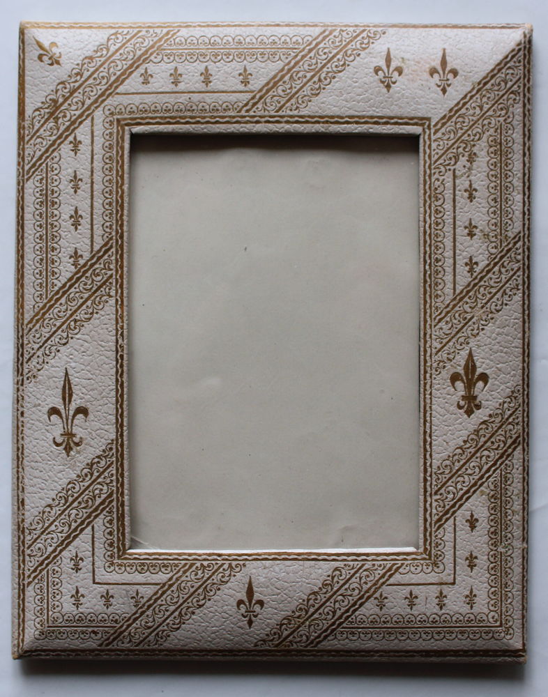 Cadre photo XIX eme cuir blanc et or Fleur de Lys 50 Issy-les-Moulineaux (92)