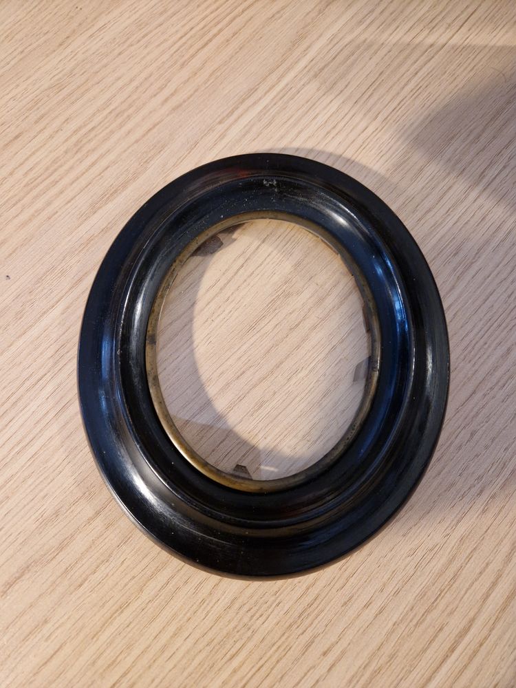 Cadre pour miniature - milieu du XX�me 60 Paris 19 (75)