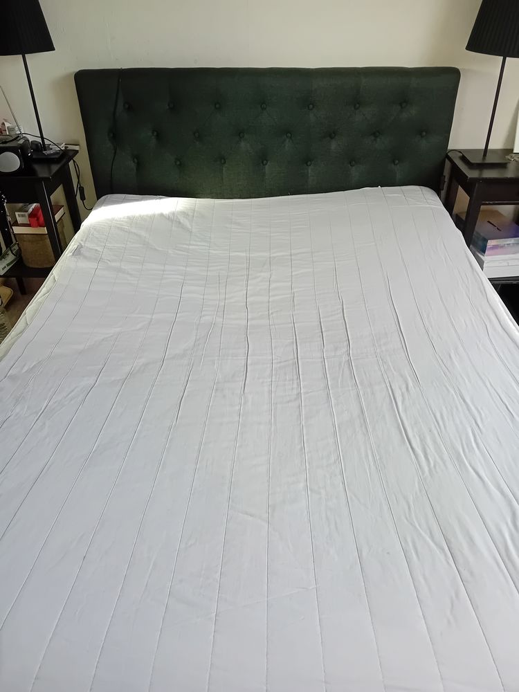 Cadre de lit et t�te 145 Oissery (77)