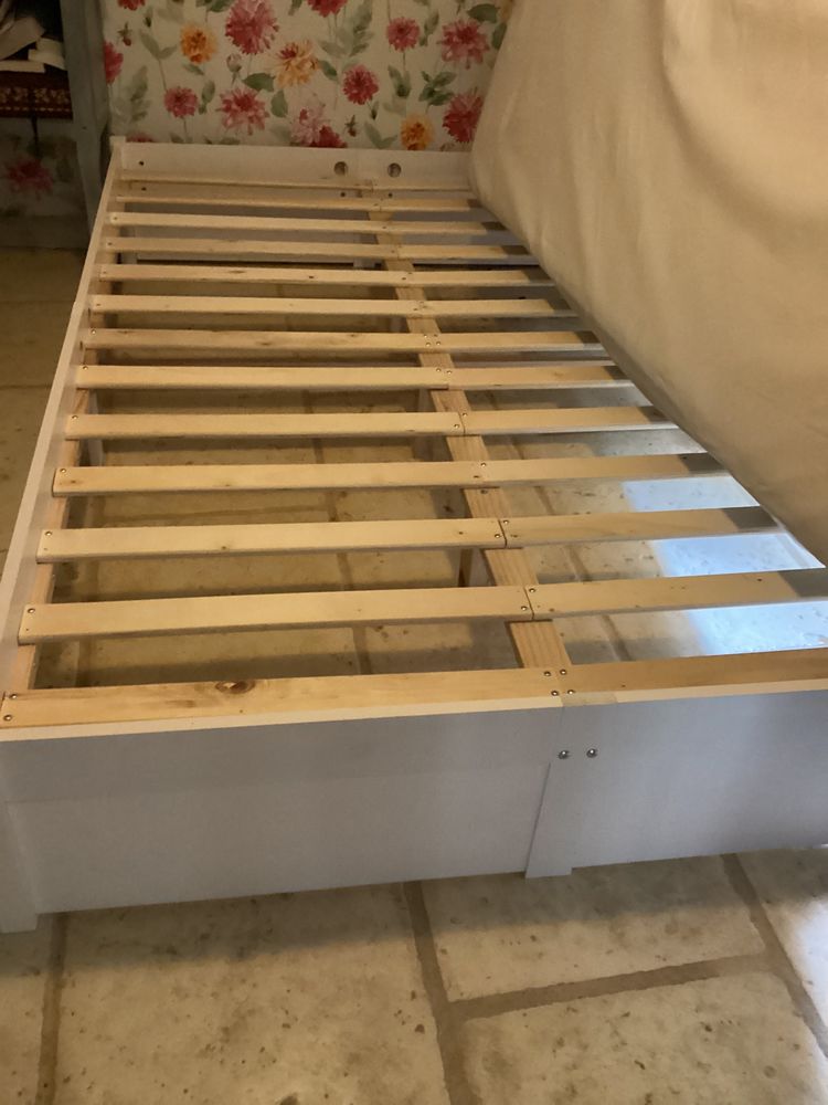 Cadre lit 150 Saint-Andr�-de-Rosans (05)