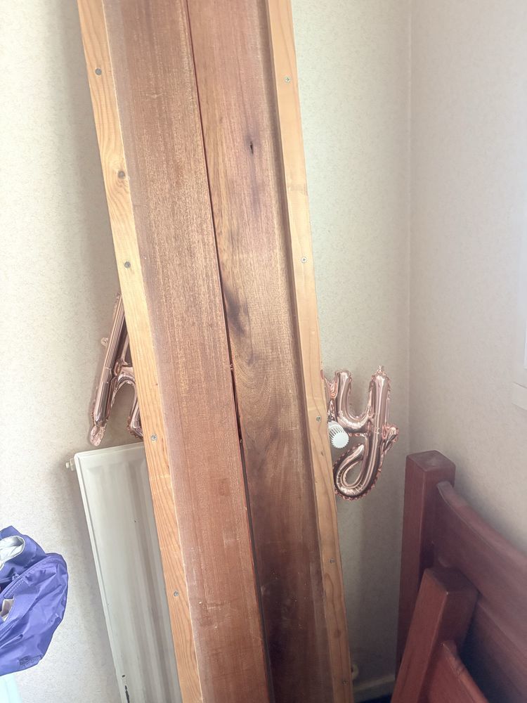 Cadre de lit 50 Paris 20 (75)