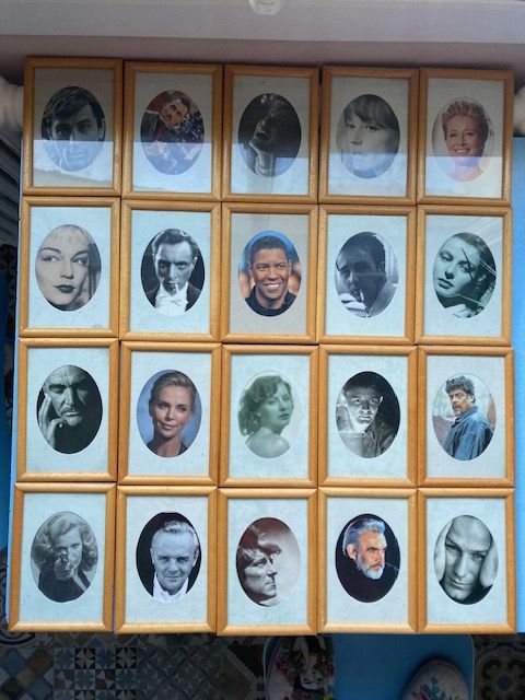 Lot 20 cadres bois identiques pour vos photos ou peintures 20 Paris 5 (75)