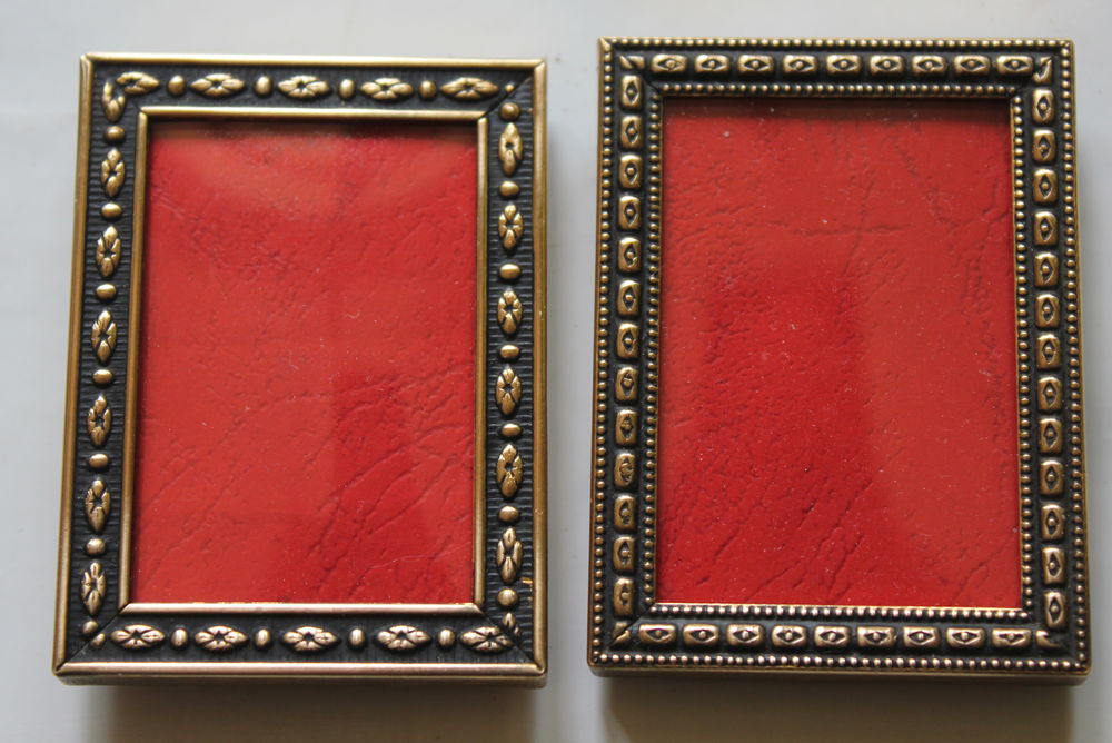 Cadres miniatures laiton et verre bomb� 50 Issy-les-Moulineaux (92)