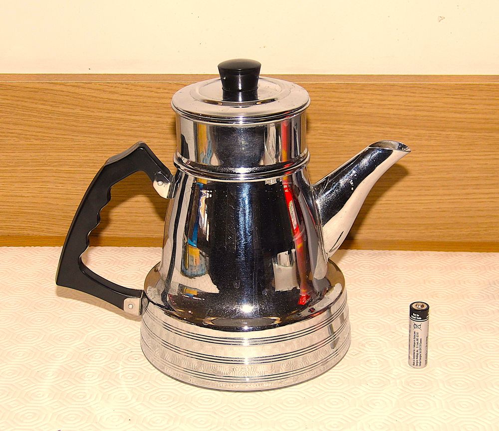 Cafetiere chrom�e ann�es 60 art de la table d�co cuisine 30 Dunkerque (59)