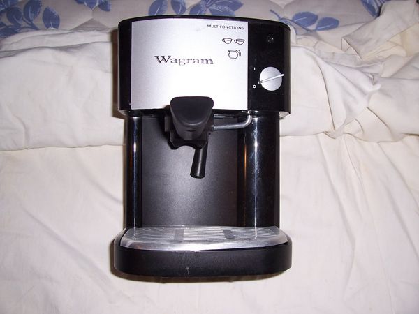 CAFETIERE ELECTRIQUE WAGRAM 8 Soullans (85)