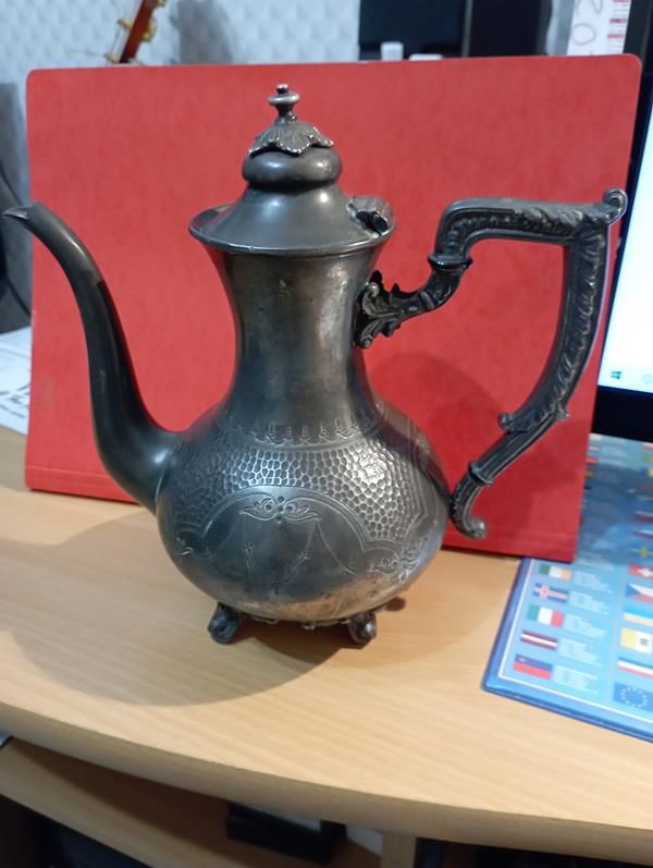 Cafeti�re �tain 5 Savign�-l'�v�que (72)